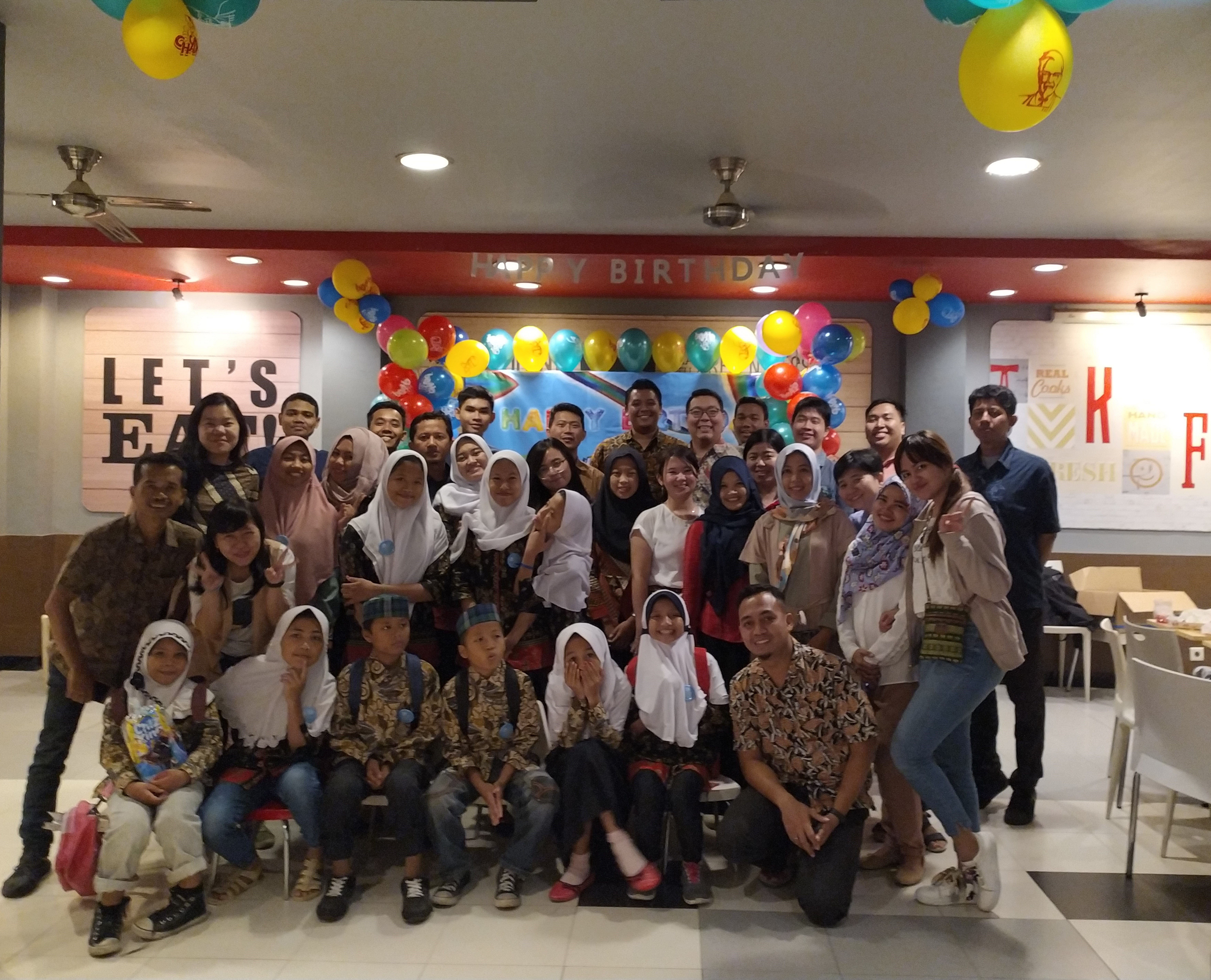Buka Bersama dengan anak Yatim Piatu